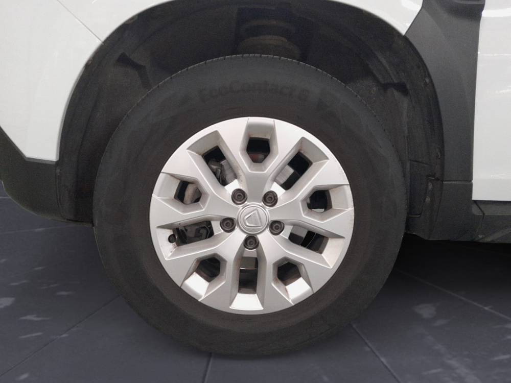 photo-1769159938828-8